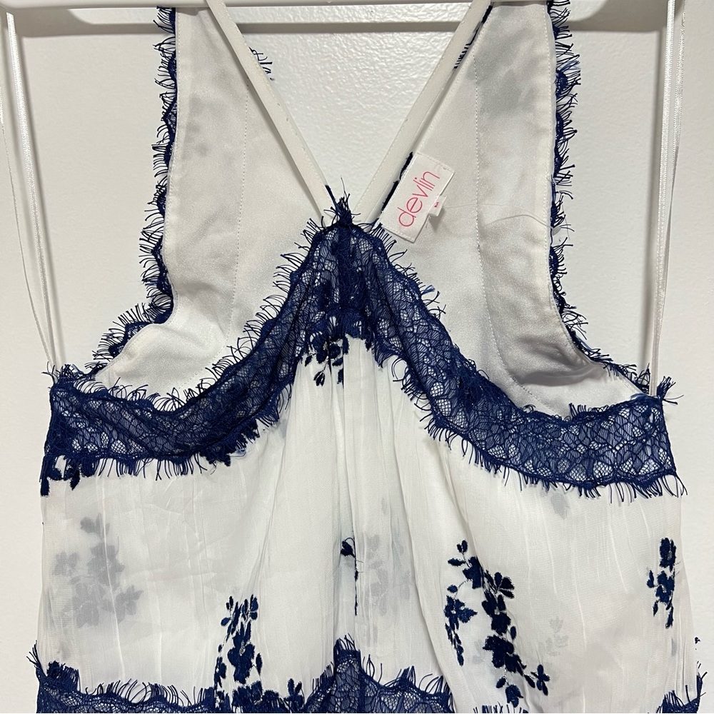 Devlin Dress - Picture 2 of 8